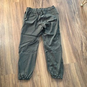 Women’s Lululemon Joggers